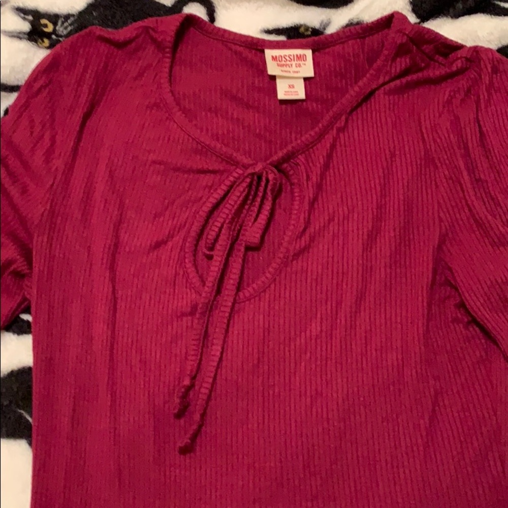 Red wine color shirt with loop on chest